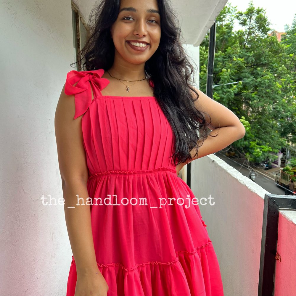 Neon pink georgette dress - Image 2